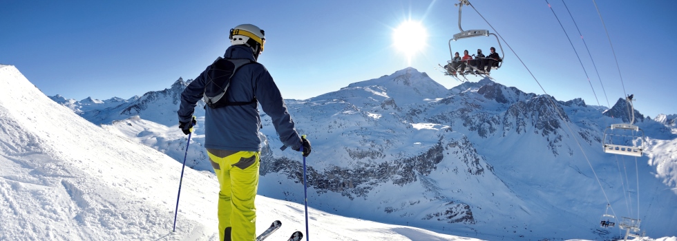 Esquiar fuera de pista: seguridad y regulación 
