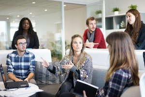Cómo actuar ante actitudes machistas en el trabajo