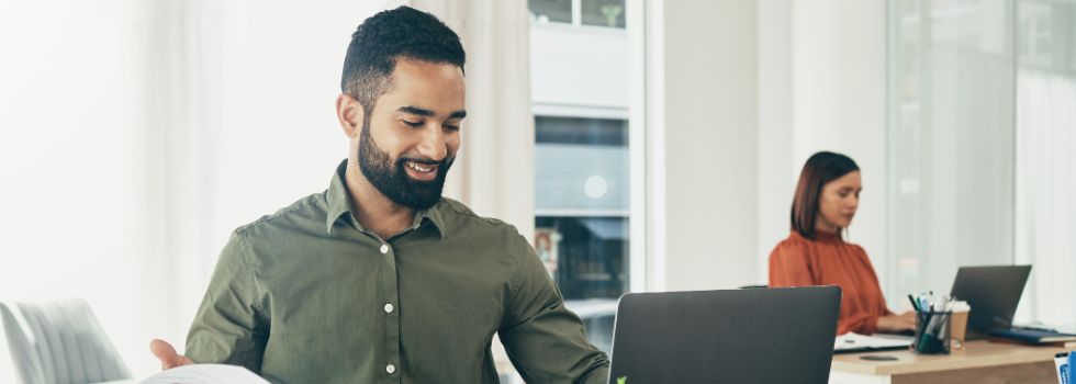 ¿Es obligatorio que la empresa entregue las nóminas al trabajador?