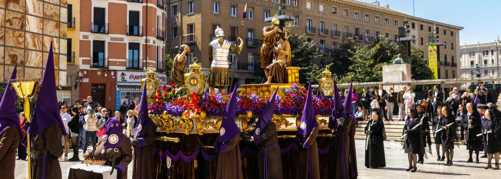 Semana Santa: seguridad en procesiones y alquiler de balcones