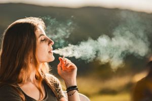 Bild: Consumo de drogas: descubre qué es legal y qué no 
