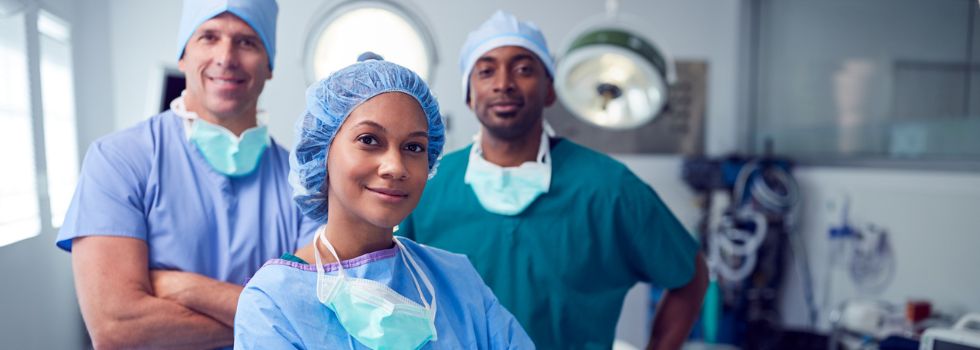 ¿Puedo denunciar a un hospital por una mala operación? 