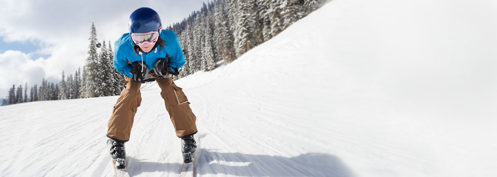 Responsabilidad de esquiador y estación ante una caída esquiando