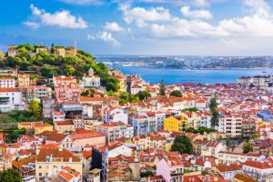 ARAG_Los cinco mejores destinos para viajar solo_Lisboa